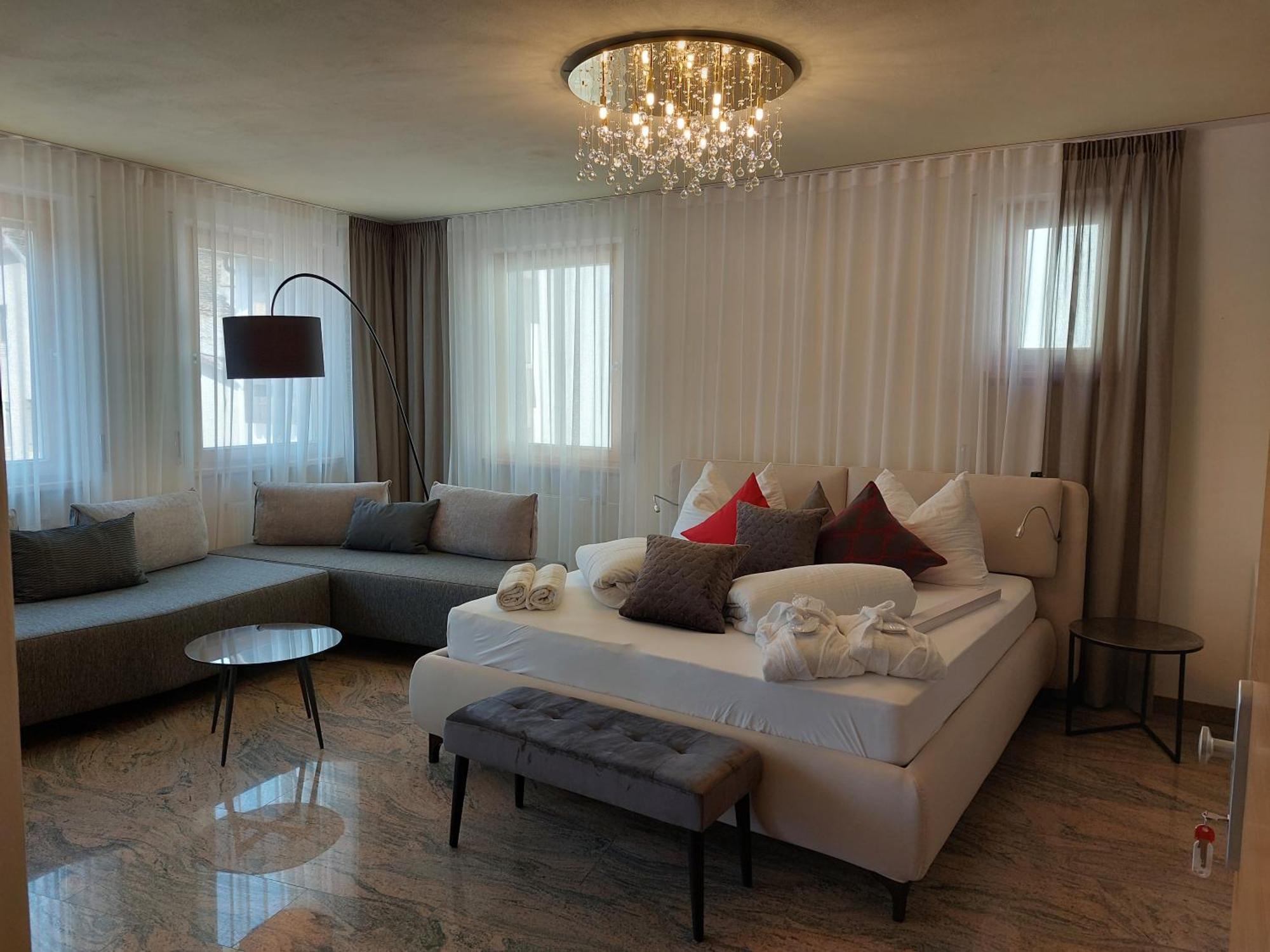 Hotel Engel Sluderno Bagian luar foto