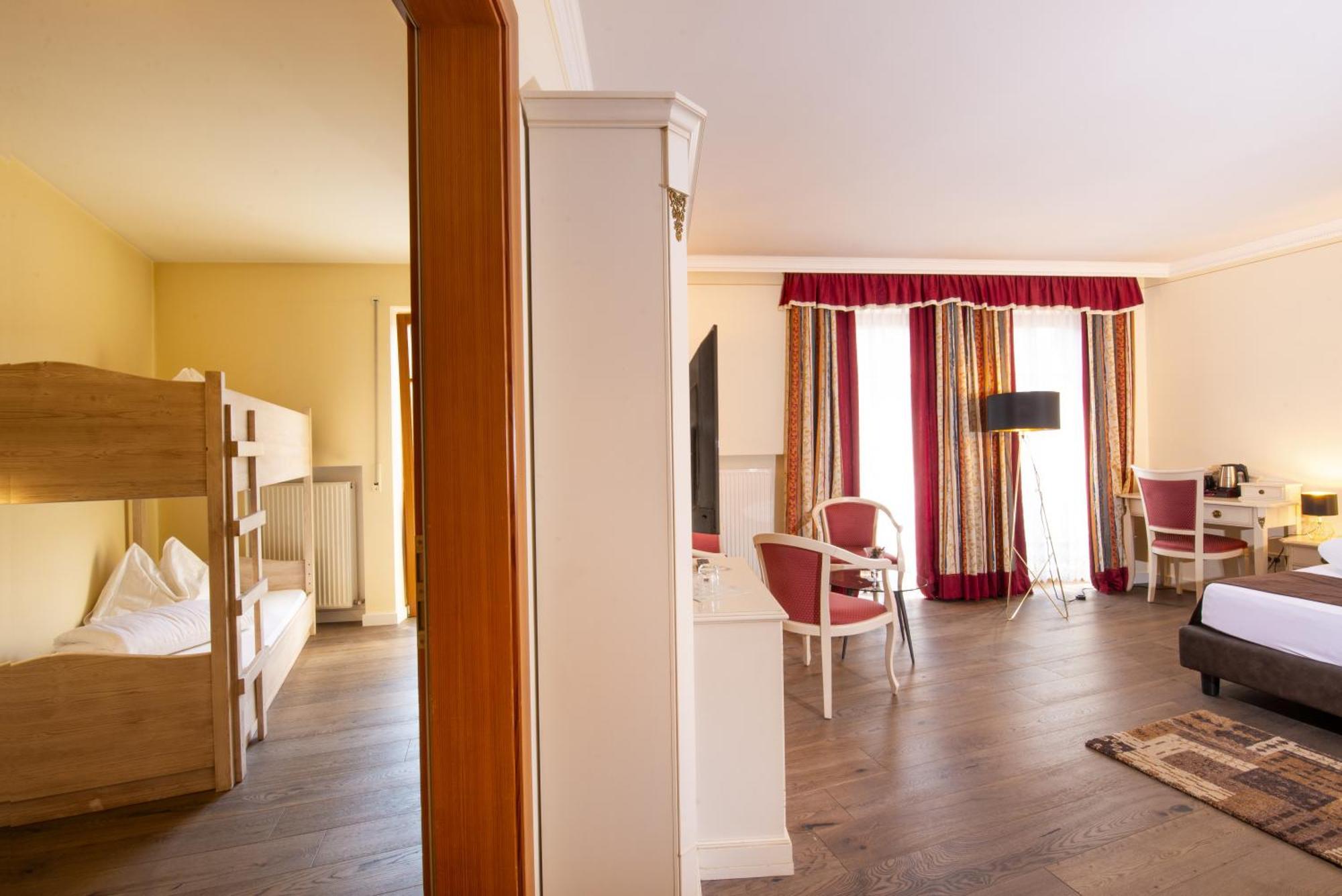 Hotel Engel Sluderno Bagian luar foto